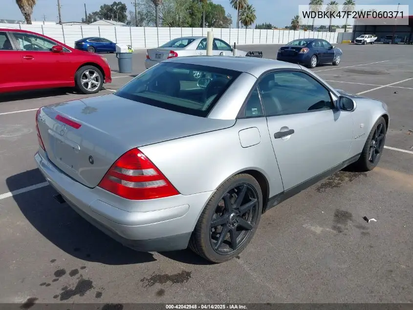 1998 Mercedes-Benz Slk 230 VIN: WDBKK47F2WF060371 Lot: 42042948