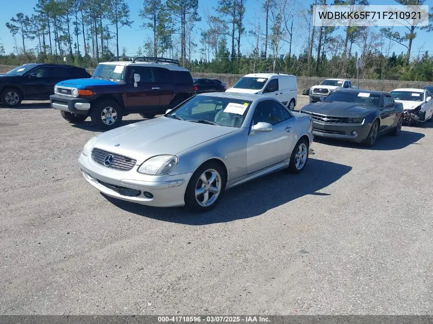 2001 Mercedes-Benz Slk 320 VIN: WDBKK65F71F210921 Lot: 41718596