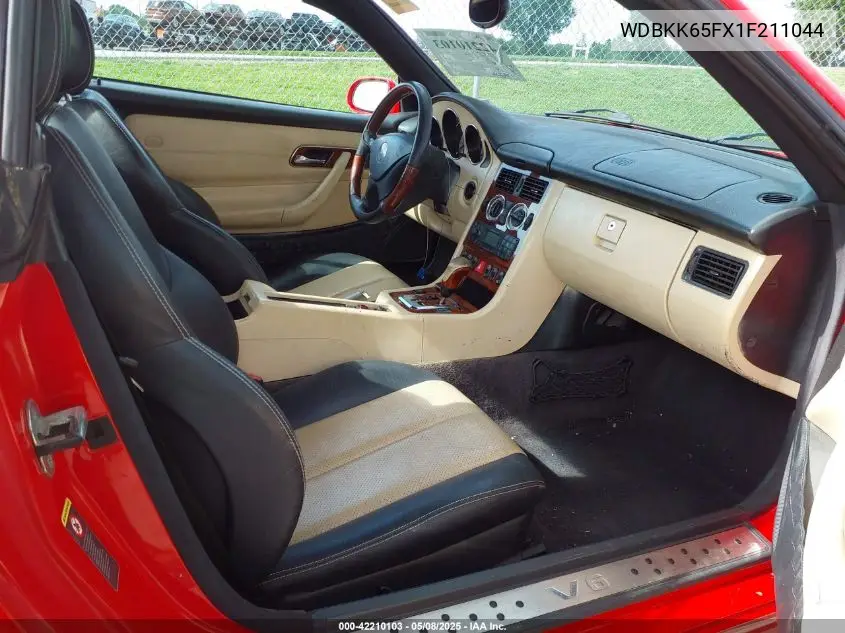 2001 Mercedes-Benz Slk 320 VIN: WDBKK65FX1F211044 Lot: 42210103