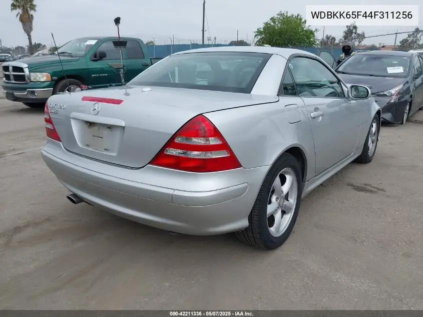 2004 Mercedes-Benz Slk 320 VIN: WDBKK65F44F311256 Lot: 42211336