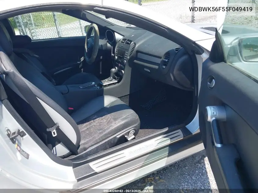 2005 Mercedes-Benz Slk 350 VIN: WDBWK56F55F049419 Lot: 42258163