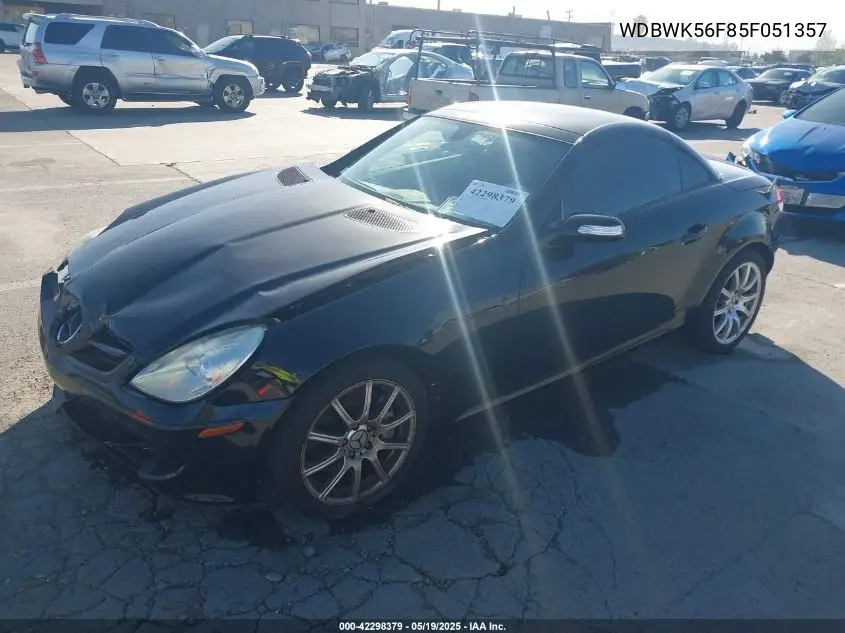 2005 Mercedes-Benz Slk 350 VIN: WDBWK56F85F051357 Lot: 42298379