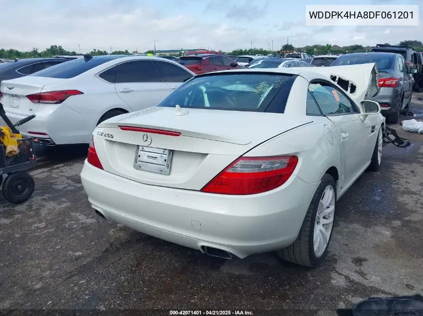 2013 Mercedes-Benz Slk 250 VIN: WDDPK4HA8DF061201 Lot: 42071401