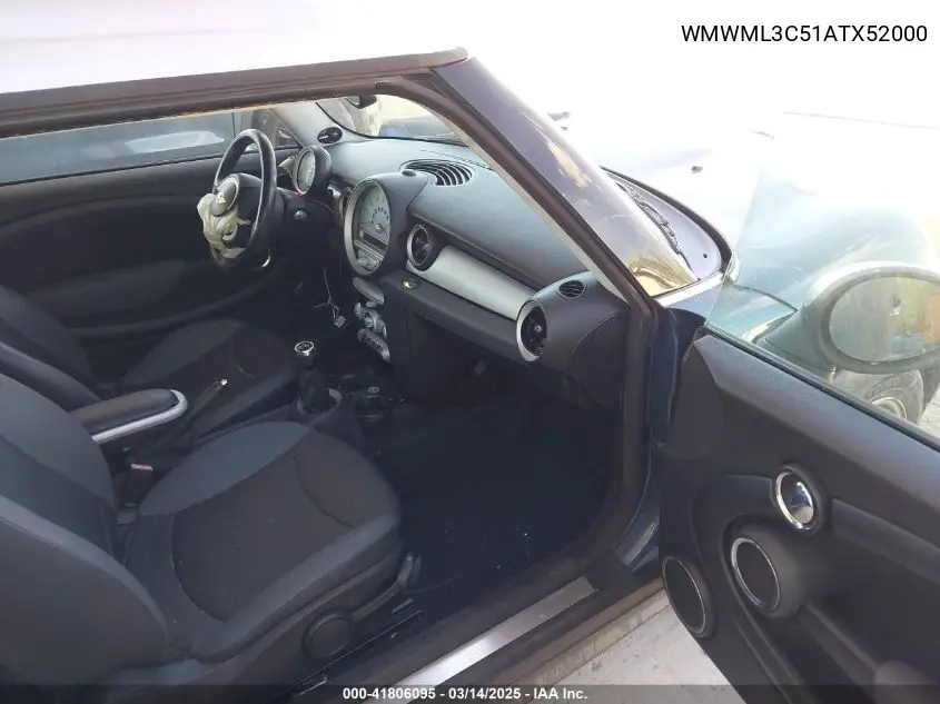 2010 Mini Cooper Clubman VIN: WMWML3C51ATX52000 Lot: 41806095