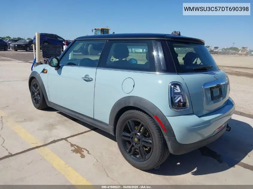 2013 Mini Hardtop Cooper VIN: WMWSU3C57DT690398 Lot: 41989221