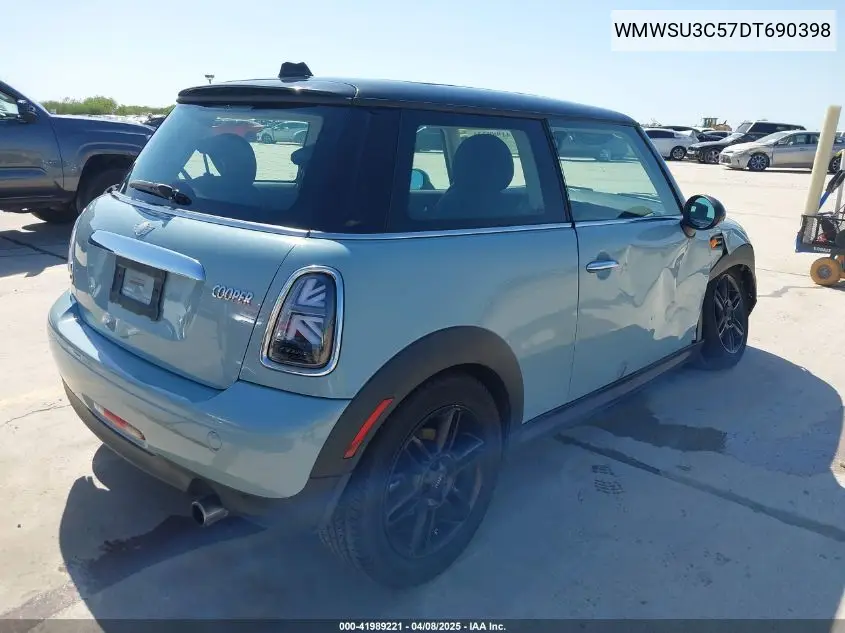 2013 Mini Hardtop Cooper VIN: WMWSU3C57DT690398 Lot: 41989221
