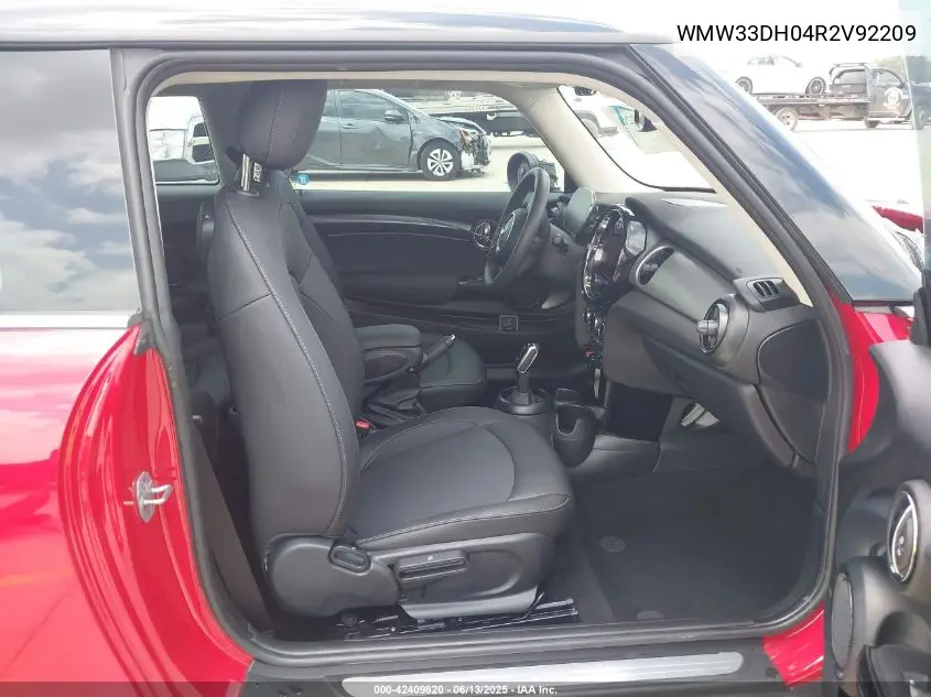 2024 Mini Hardtop Cooper VIN: WMW33DH04R2V92209 Lot: 42409820