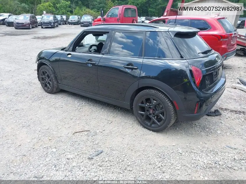 2025 Mini Hardtop Cooper VIN: WMW43GD07S2W82987 Lot: 42581694