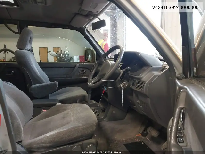 1995 Mitsubishi Montero VIN: V4341039240000000 Lot: 42369132