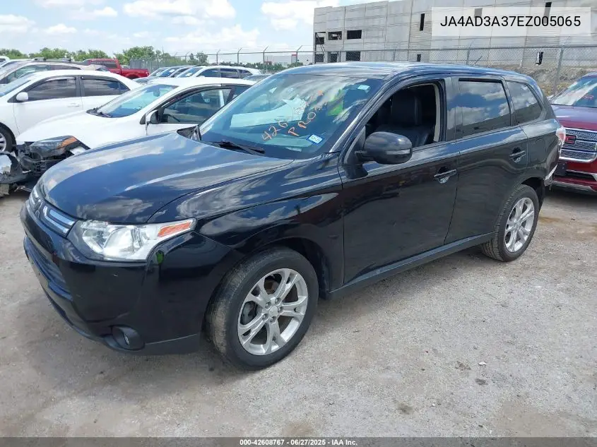 2014 Mitsubishi Outlander Se VIN: JA4AD3A37EZ005065 Lot: 42608767