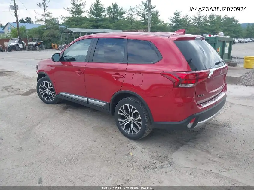 2018 Mitsubishi Outlander Es/Le/Se/Sel VIN: JA4AZ3A38JZ070924 Lot: 42712111