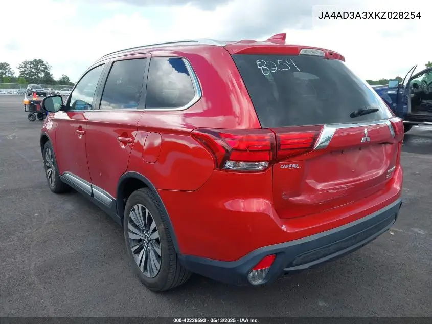 2019 Mitsubishi Outlander Le/Se/Sel VIN: JA4AD3A3XKZ028254 Lot: 42226593