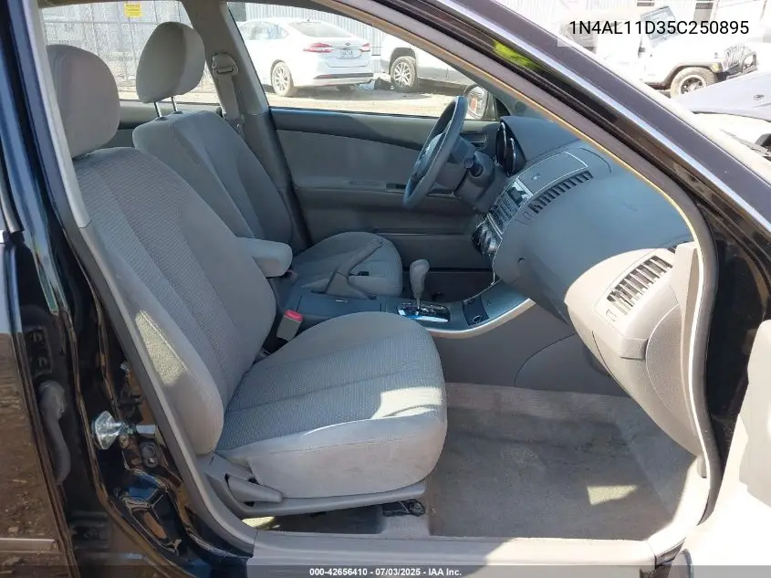 2005 Nissan Altima 2.5 S VIN: 1N4AL11D35C250895 Lot: 42656410