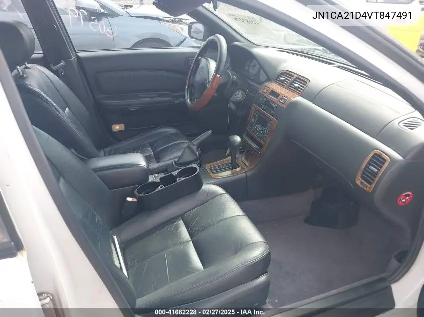 1997 Nissan Maxima Gle/Gxe/Se VIN: JN1CA21D4VT847491 Lot: 41682228