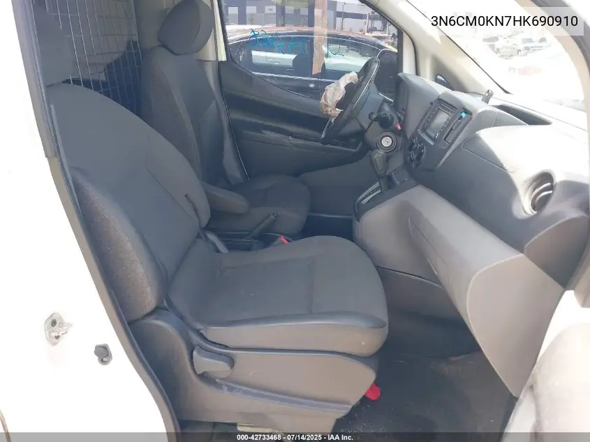 2017 Nissan Nv200 Sv VIN: 3N6CM0KN7HK690910 Lot: 42733468