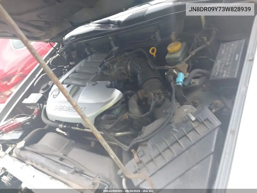 JN8DR09Y73W828939 2003 Nissan Pathfinder Le