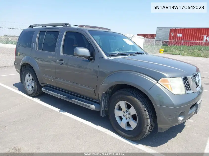 2007 Nissan Pathfinder Se VIN: 5N1AR18W17C642028 Lot: 42209192