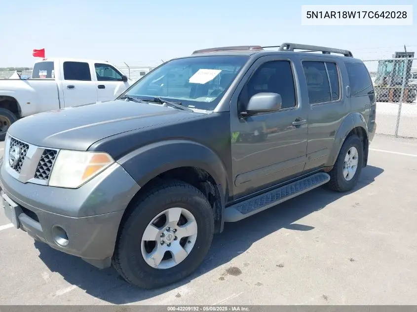 2007 Nissan Pathfinder Se VIN: 5N1AR18W17C642028 Lot: 42209192
