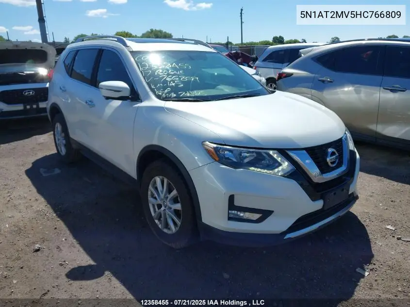 2017 Nissan Rogue Sv/Sl VIN: 5N1AT2MV5HC766809 Lot: 12358455