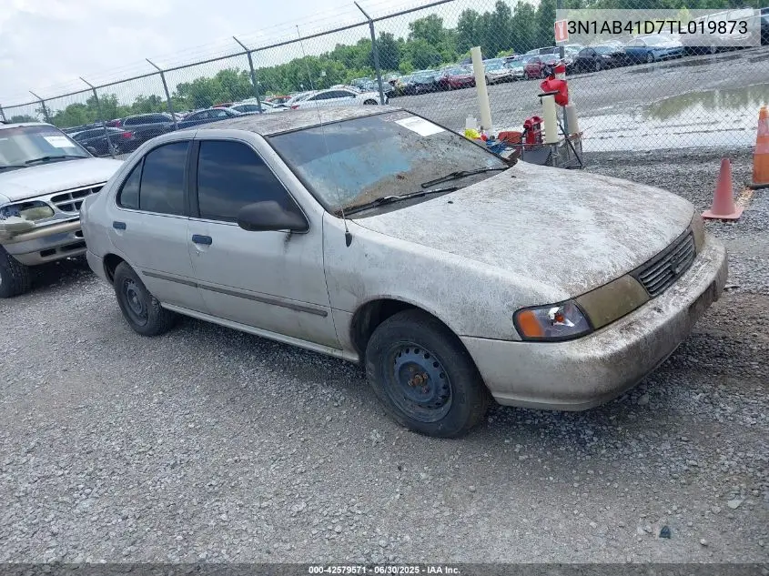 1996 Nissan Sentra Xe/Gxe VIN: 3N1AB41D7TL019873 Lot: 42579571
