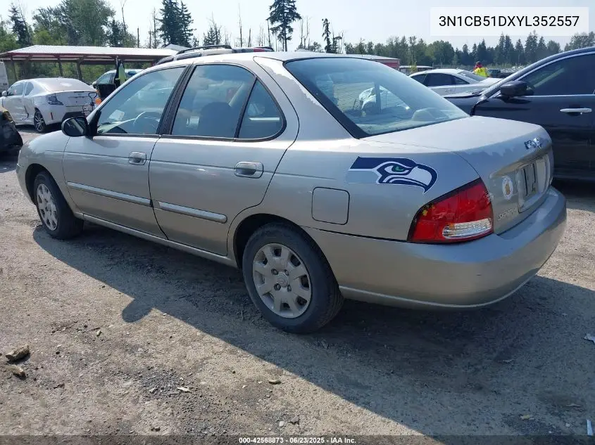 2000 Nissan Sentra Gxe/Xe VIN: 3N1CB51DXYL352557 Lot: 42568873