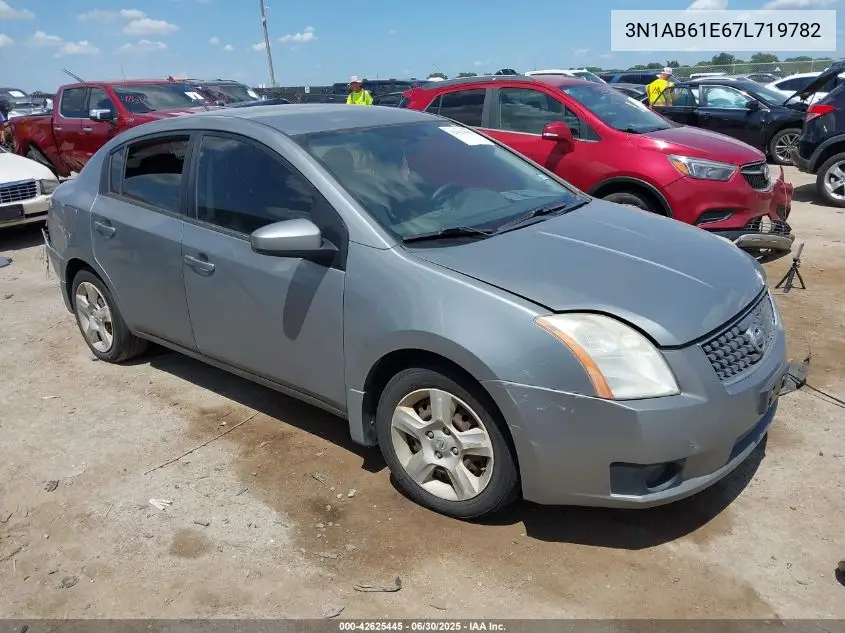 2007 Nissan Sentra 2.0S VIN: 3N1AB61E67L719782 Lot: 42625445