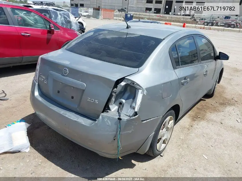 2007 Nissan Sentra 2.0S VIN: 3N1AB61E67L719782 Lot: 42625445