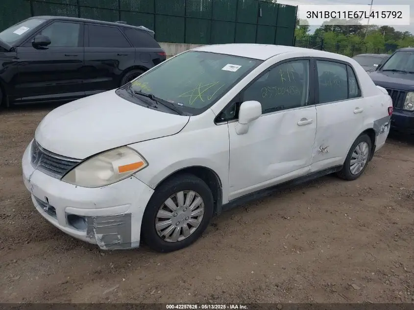 2007 Nissan Versa 1.8S VIN: 3N1BC11E67L415792 Lot: 42257626