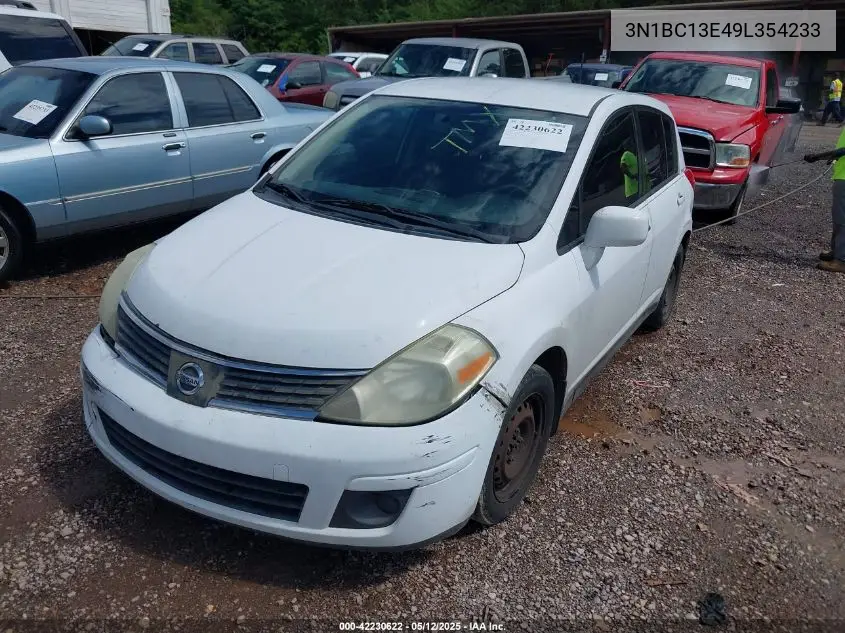 2009 Nissan Versa 1.8S VIN: 3N1BC13E49L354233 Lot: 42230622