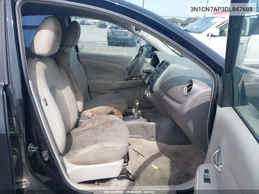 3n1cn7ap3dl847688 3N1CN7AP3DL847688 2013 Nissan Versa 1.6 Sv