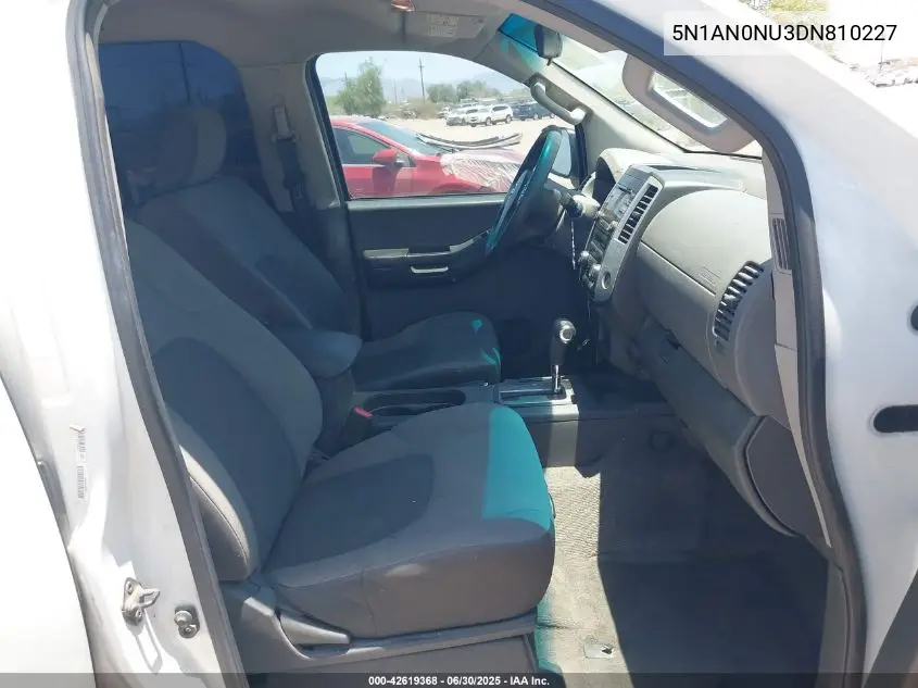2013 Nissan Xterra S VIN: 5N1AN0NU3DN810227 Lot: 42619368