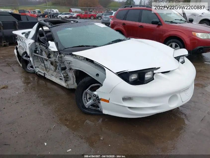 1998 Pontiac Firebird Trans Am VIN: 2G2FV22G9W2200887 Lot: 41941557