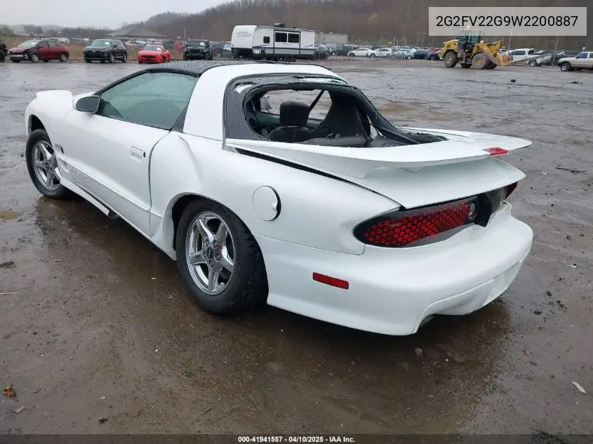 1998 Pontiac Firebird Trans Am VIN: 2G2FV22G9W2200887 Lot: 41941557
