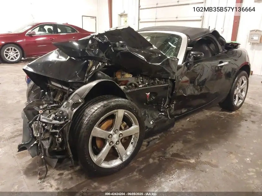 2007 Pontiac Solstice VIN: 1G2MB35B57Y136664 Lot: 42424204