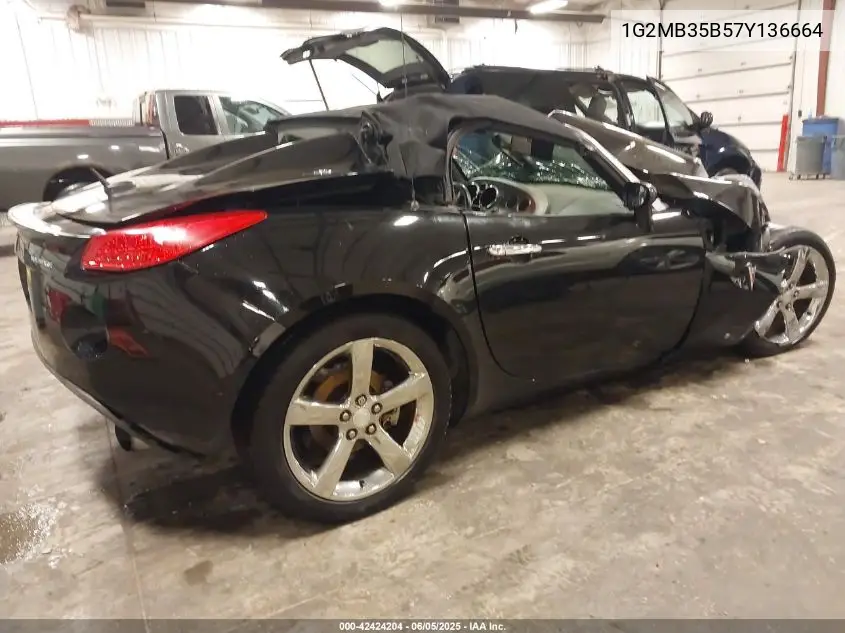 2007 Pontiac Solstice VIN: 1G2MB35B57Y136664 Lot: 42424204