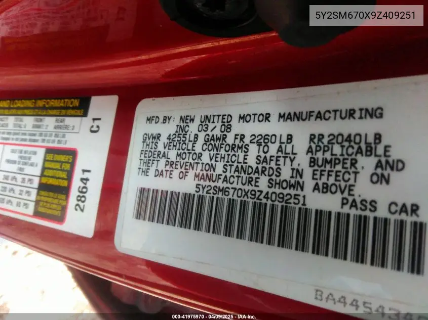 2009 Pontiac Vibe VIN: 5Y2SM670X9Z409251 Lot: 41975970