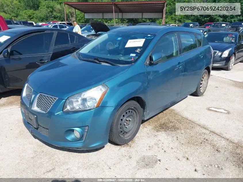2009 Pontiac Vibe VIN: 5Y2SP67069Z420254 Lot: 42209447