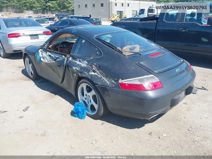 2000 Porsche 911 Carrera/Carrera 4 VIN: WP0AA2995YS620793 Lot: 42591454