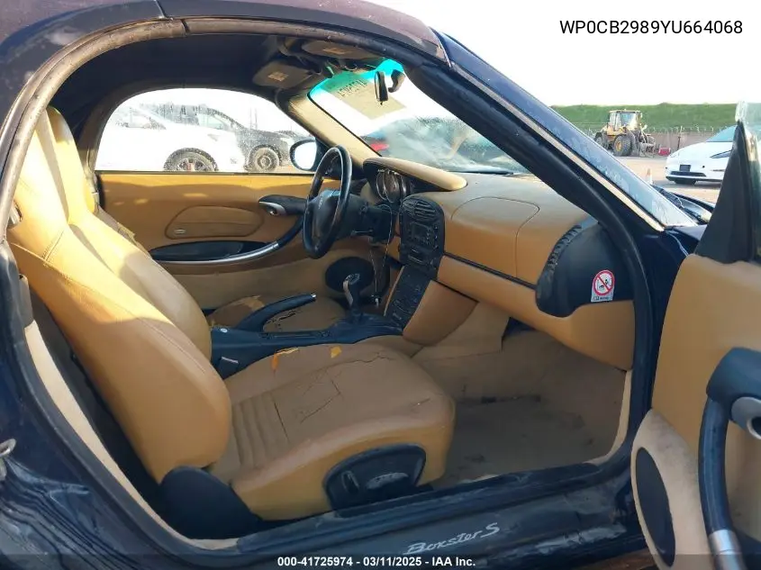 2000 Porsche Boxster S VIN: WP0CB2989YU664068 Lot: 41725974