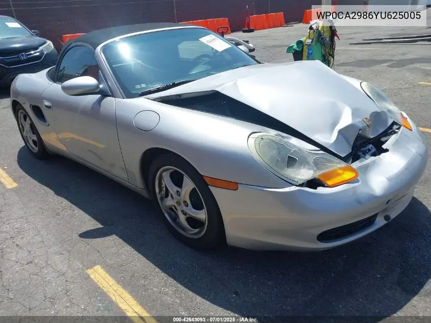2000 Porsche Boxster VIN: WP0CA2986YU625005 Lot: 42643093