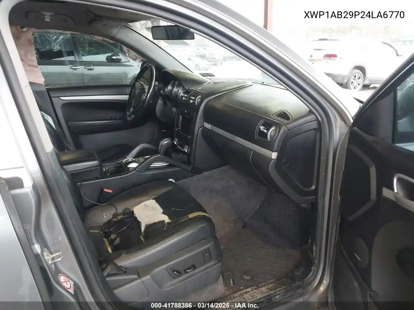 2004 Porsche Cayenne S VIN: WP1AB29P24LA67700 Lot: 41788386