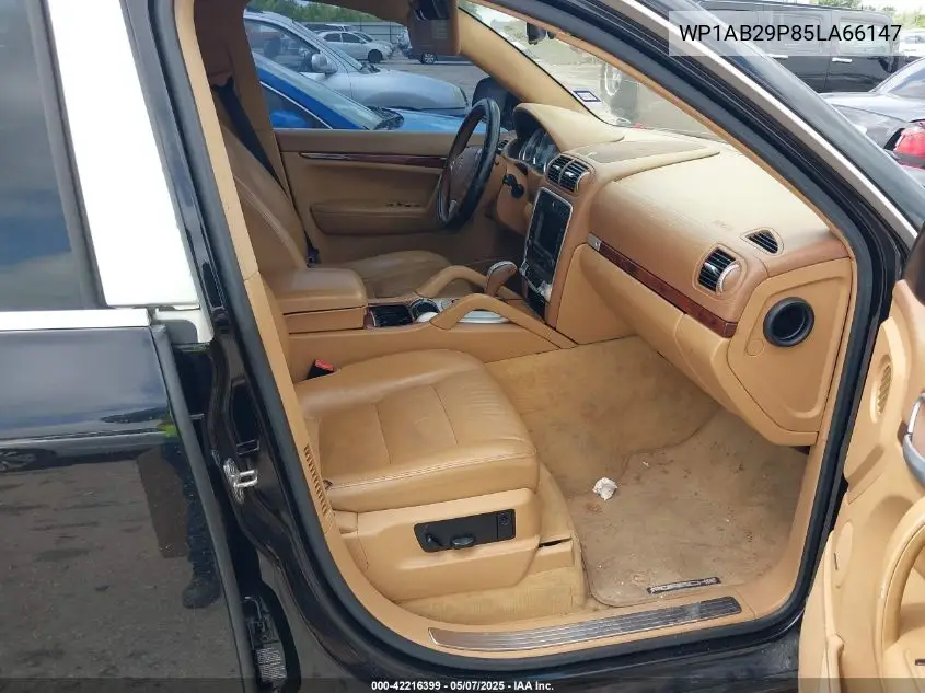 2005 Porsche Cayenne S VIN: WP1AB29P85LA66147 Lot: 42216399