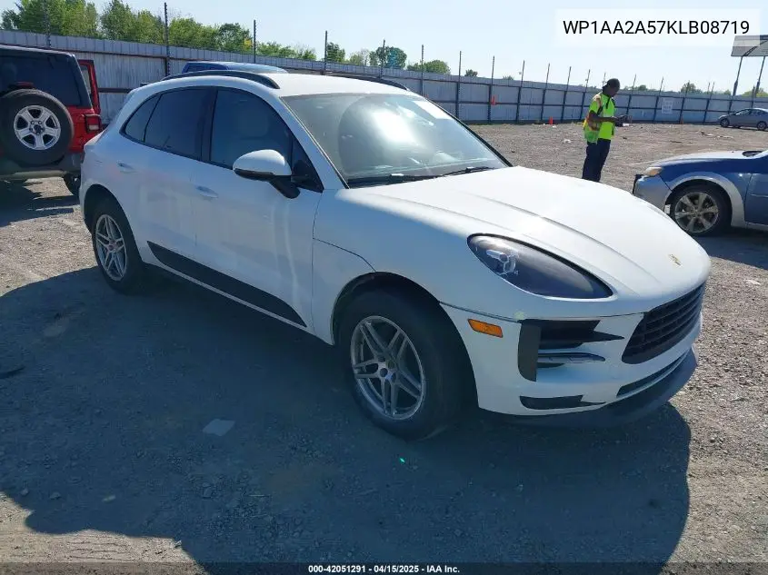 2019 Porsche Macan VIN: WP1AA2A57KLB08719 Lot: 42051291