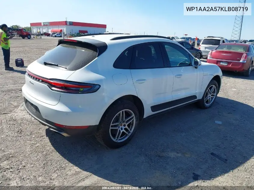 2019 Porsche Macan VIN: WP1AA2A57KLB08719 Lot: 42051291