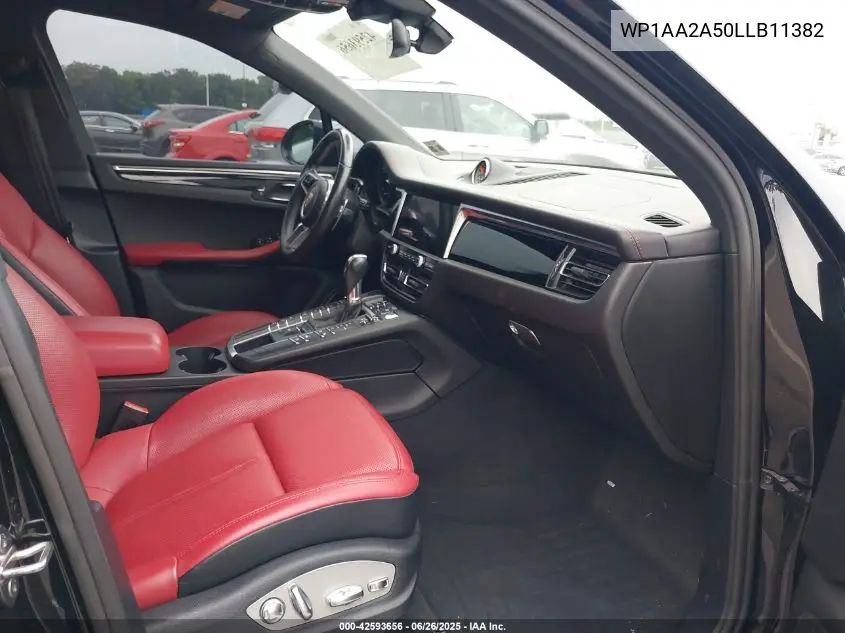 2020 Porsche Macan VIN: WP1AA2A50LLB11382 Lot: 42593656