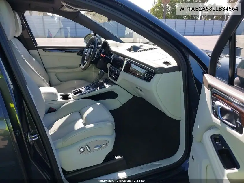 2020 Porsche Macan S VIN: WP1AB2A58LLB34664 Lot: 42604379