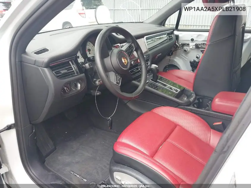 2023 Porsche Macan T VIN: WP1AA2A5XPLB21908 Lot: 42222633