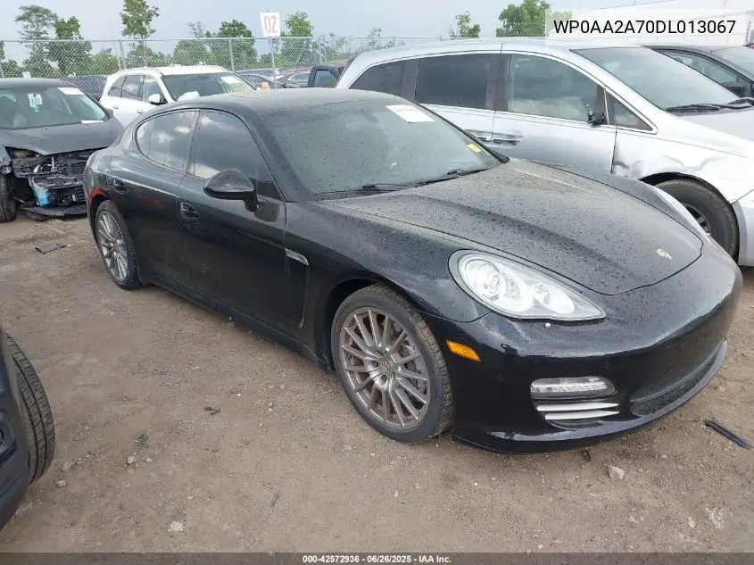 2013 Porsche Panamera 4 VIN: WP0AA2A70DL013067 Lot: 42572936