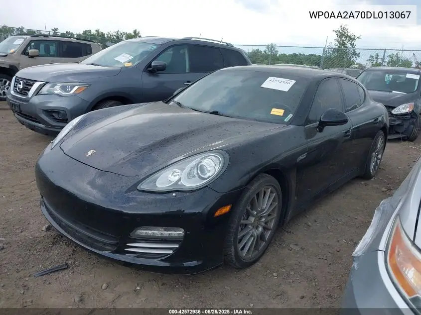 2013 Porsche Panamera 4 VIN: WP0AA2A70DL013067 Lot: 42572936
