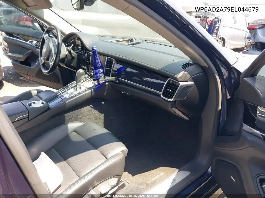 2014 Porsche Panamera E-Hybrid S VIN: WP0AD2A79EL044679 Lot: 42568320